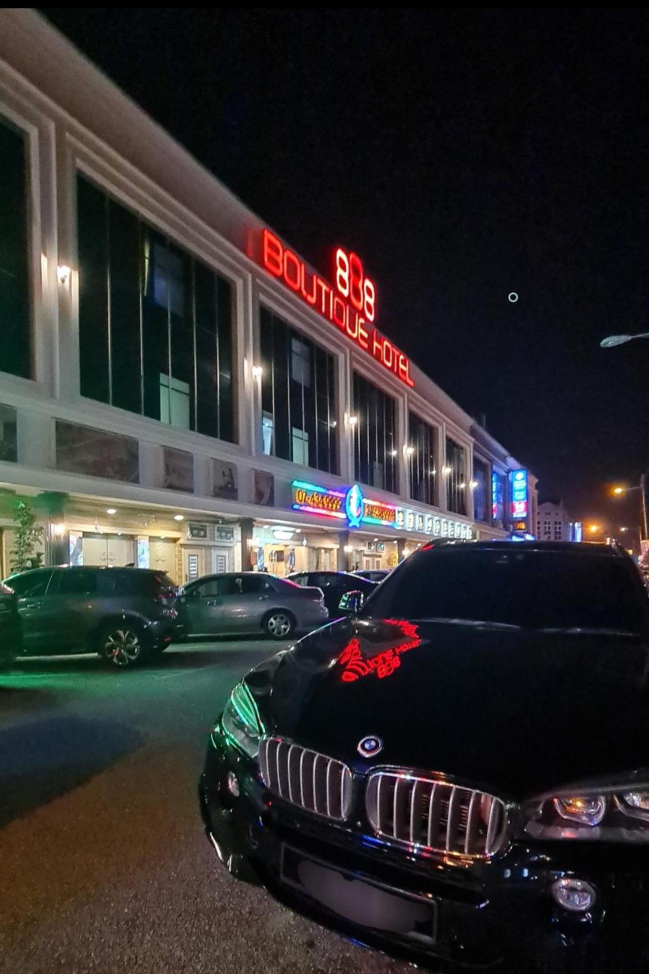 888 Boutique Hotel Batu Pahat Ngoại thất bức ảnh
