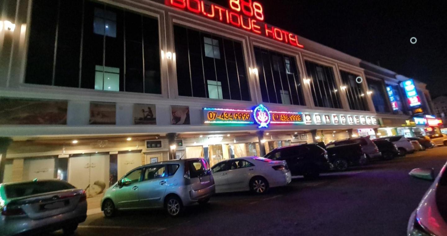 888 Boutique Hotel Batu Pahat Ngoại thất bức ảnh